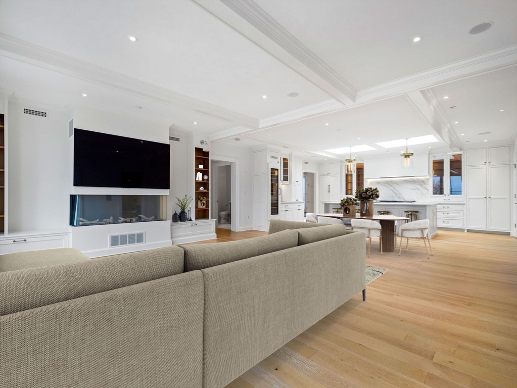 37 Farragut Road, Unit PH8 Boston, MA 02127 - Photo 11 of 38 Gallery Image 11
