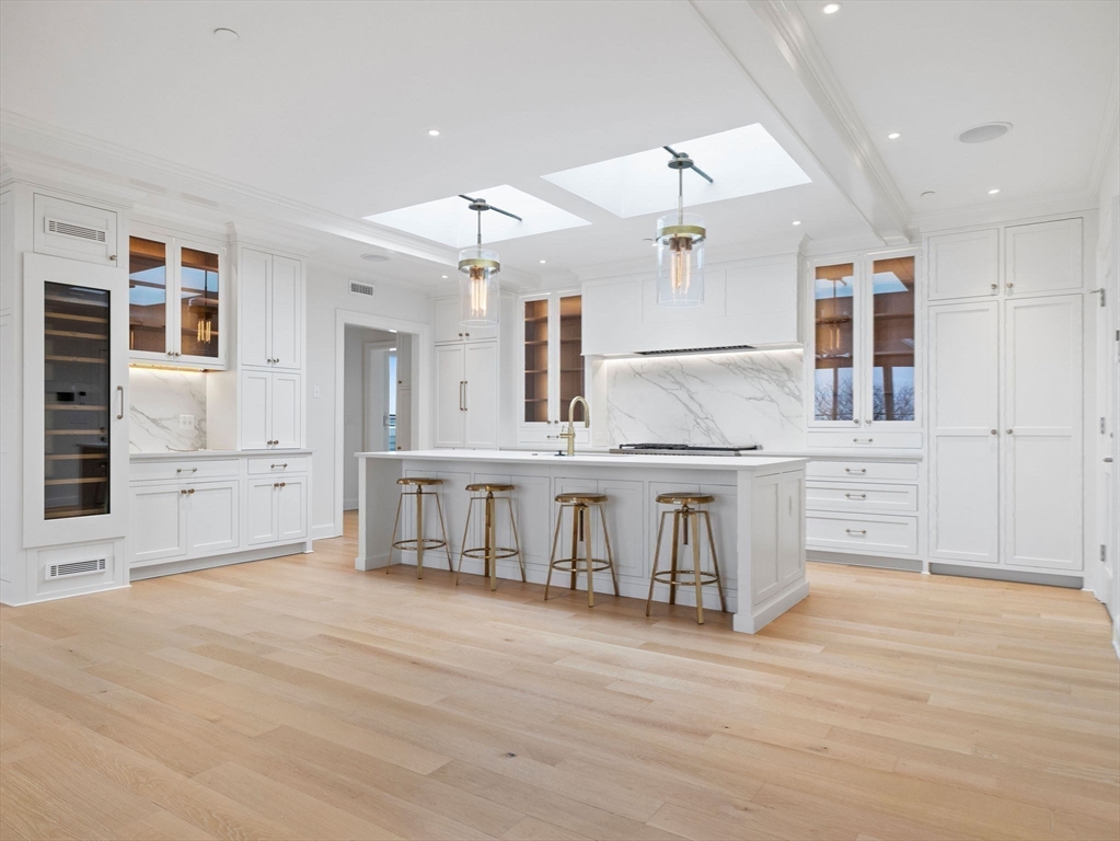 37 Farragut Road, Unit PH8 Boston, MA 02127 - Photo 8 of 38 Gallery Image 8