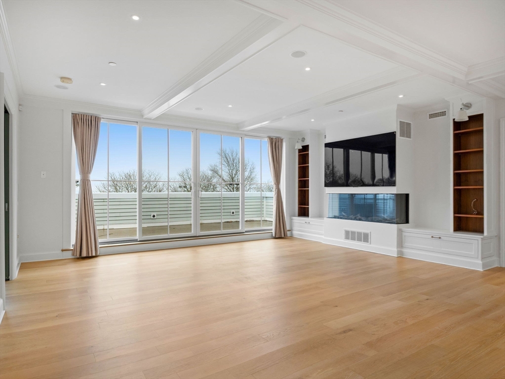 37 Farragut Road, Unit PH8 Boston, MA 02127 - Photo 10 of 38 Gallery Image 10
