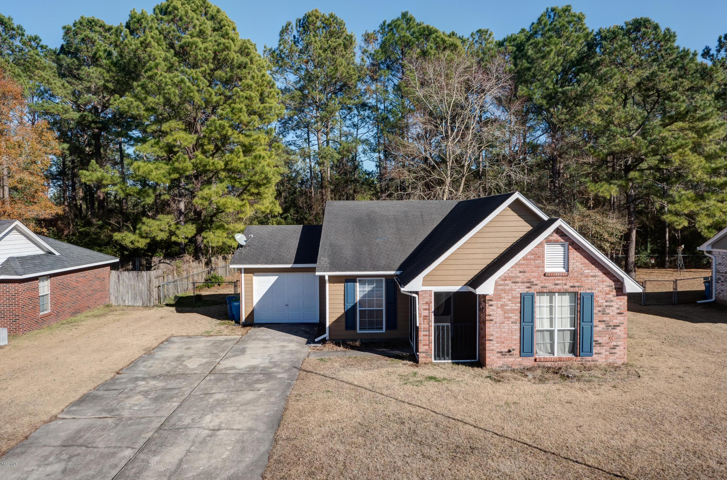 7812 Ridgecrest Circle Biloxi, MS 39532 - Photo 2 of 25 7218Ridgecrest-2