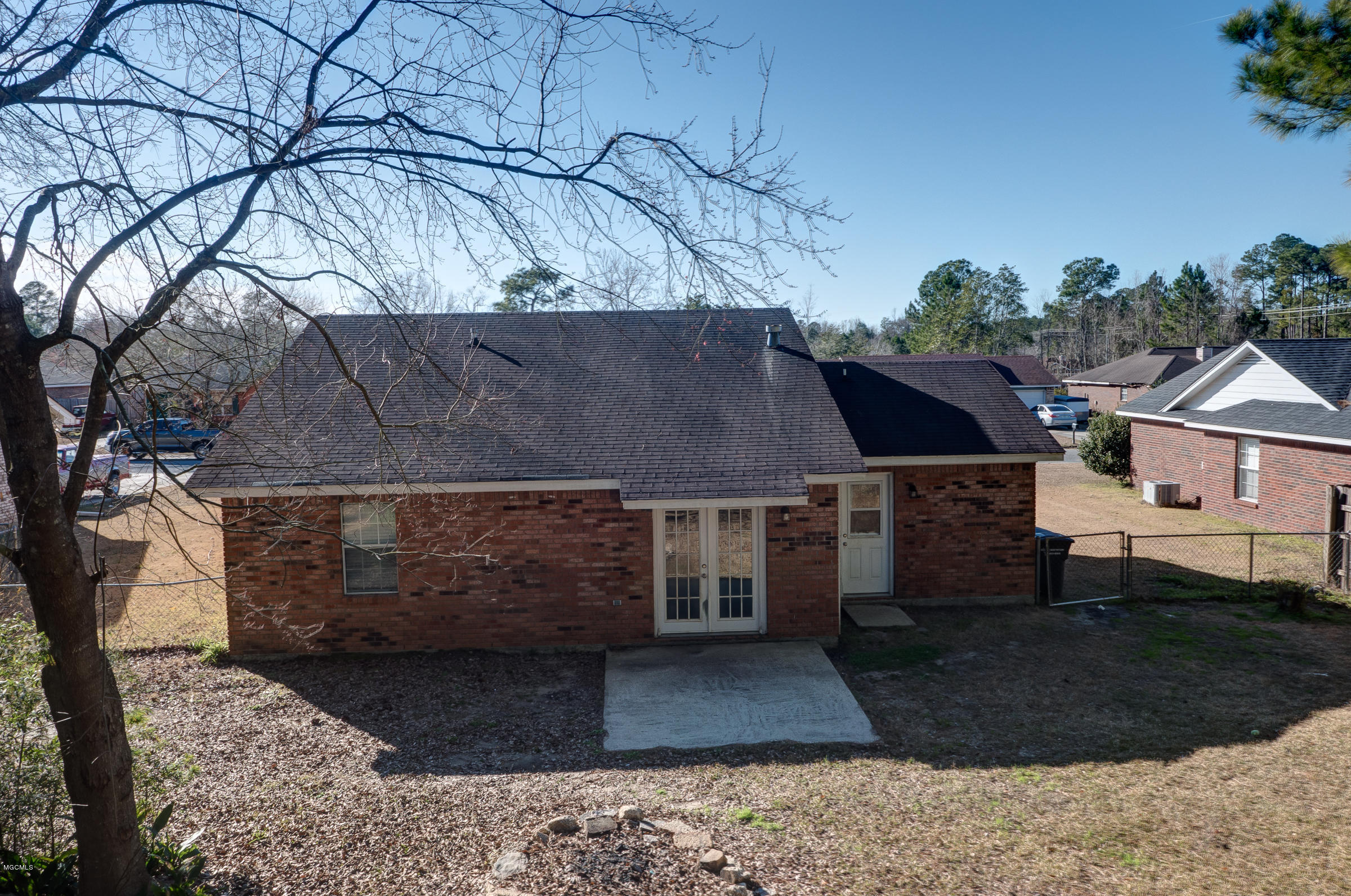 7812 Ridgecrest Circle Biloxi, MS 39532 - Photo 3 of 25 7218Ridgecrest-5