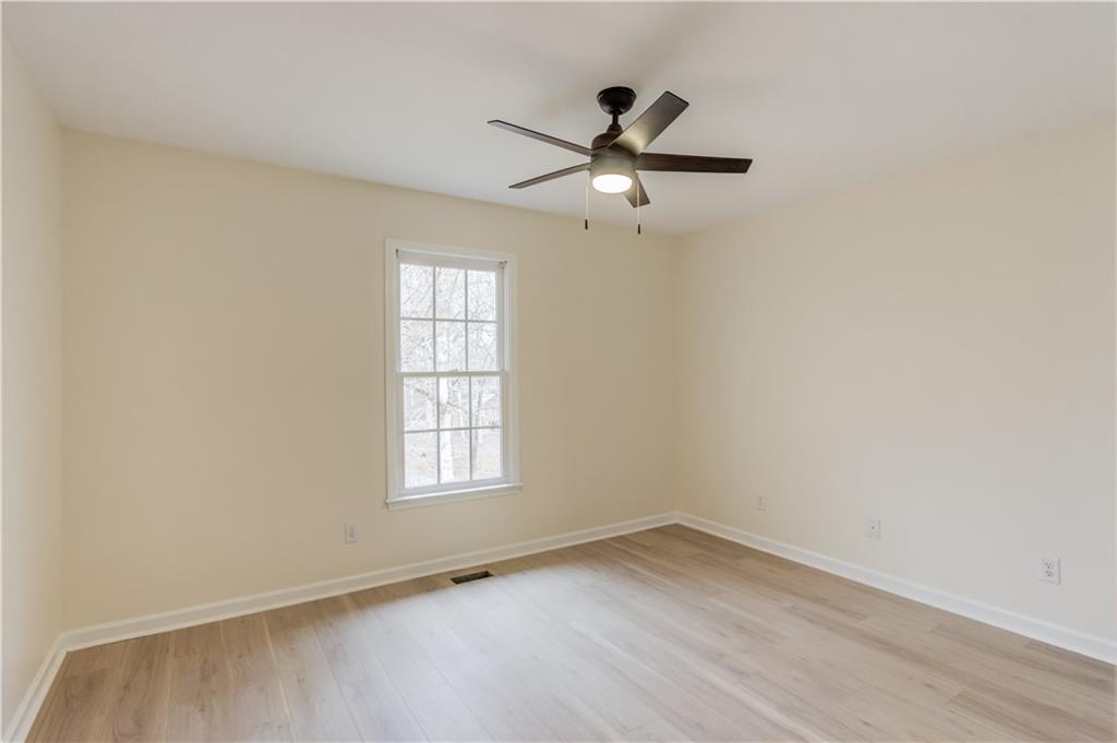 4900 Flat Creek Road Oakwood, GA 30566 - Photo 22 of 32