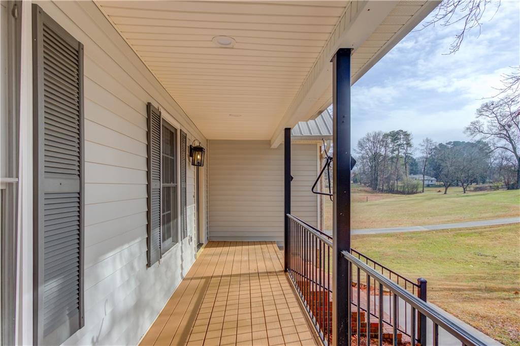 4900 Flat Creek Road Oakwood, GA 30566 - Photo 6 of 32