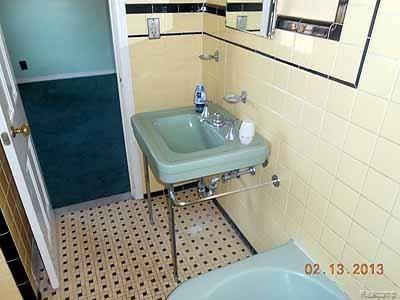 3568 Audubon Road Detroit, MI 48224 - Photo 10 of 14 DSCN1245AK.jpg