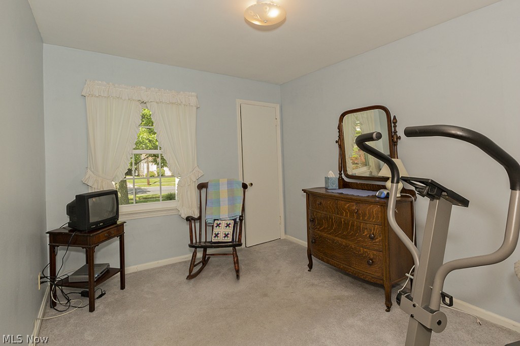 959 Learidge Road Cleveland, OH 44124 - Photo 20 of 24