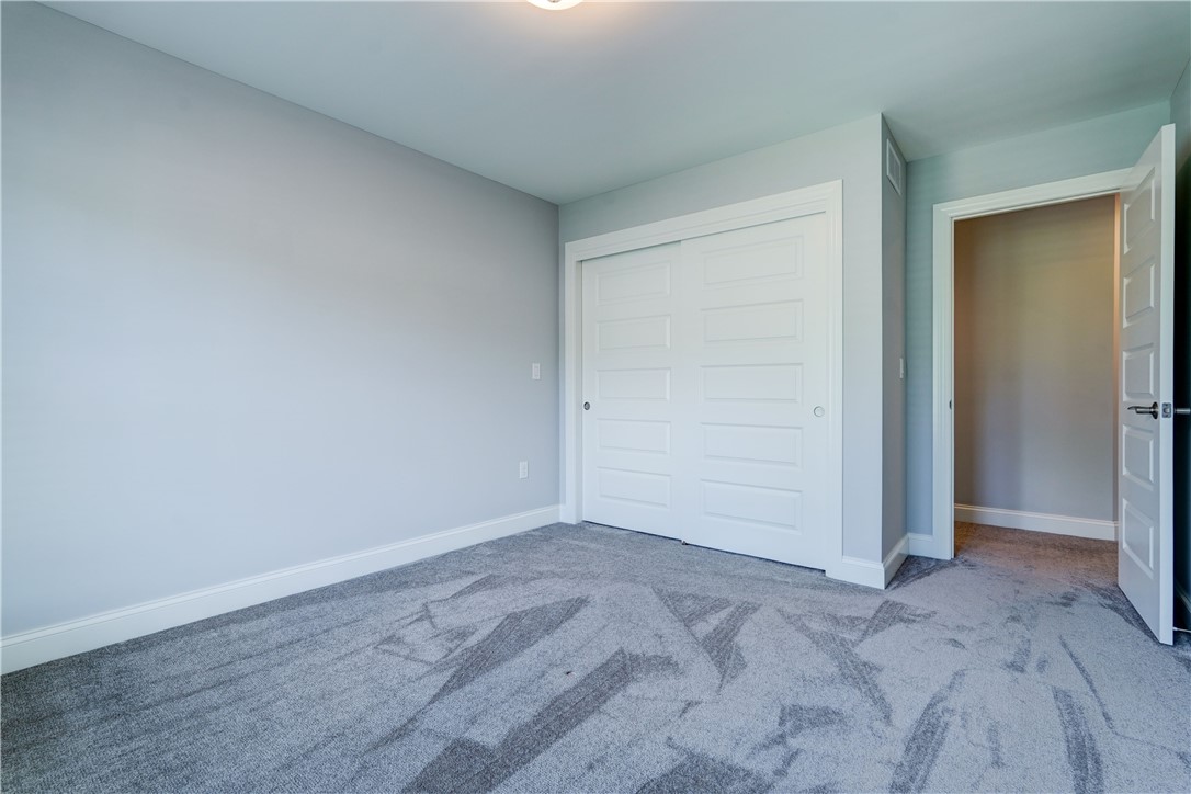5 Camellia Rise Perinton, NY 14450 - Photo 20 of 27 Bedroom