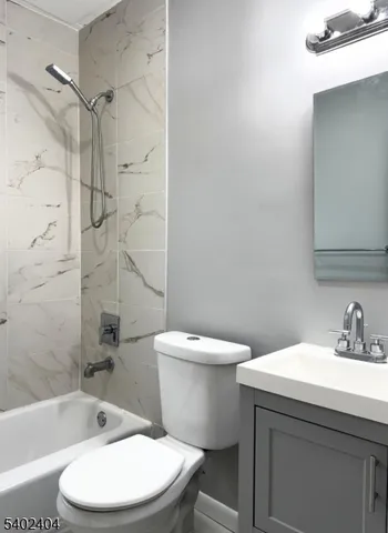 $1,825 | 1640 Irving Street, Unit 11, Rahway, NJ 07065