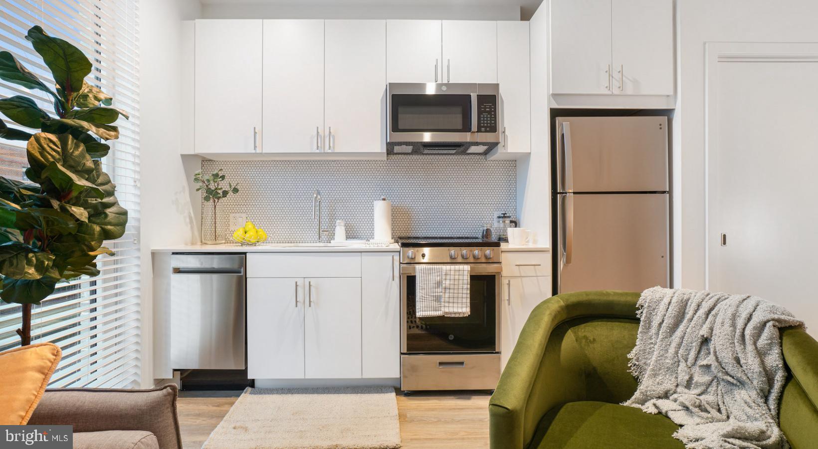 4519 Chestnut Street, Unit 463 Philadelphia, PA 19139 - Photo 2 of 15 Studio Kitchen