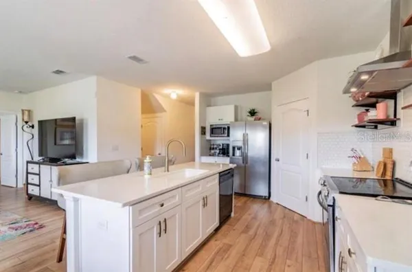 $2,650 | 3812 Broadlands Lane, Orlando, FL 32824