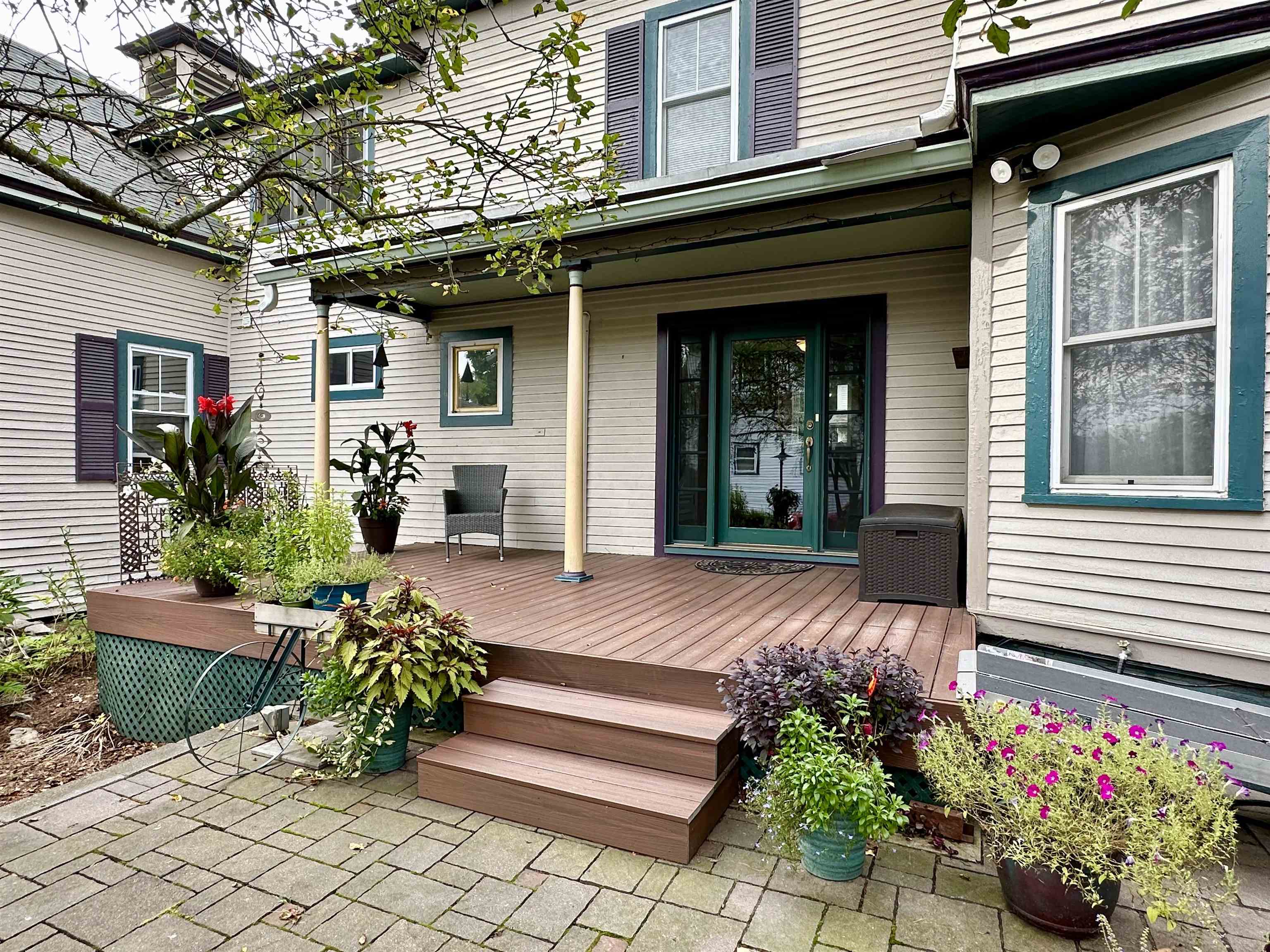 383 Main Street Keene, NH 03431 - Photo 2 of 40