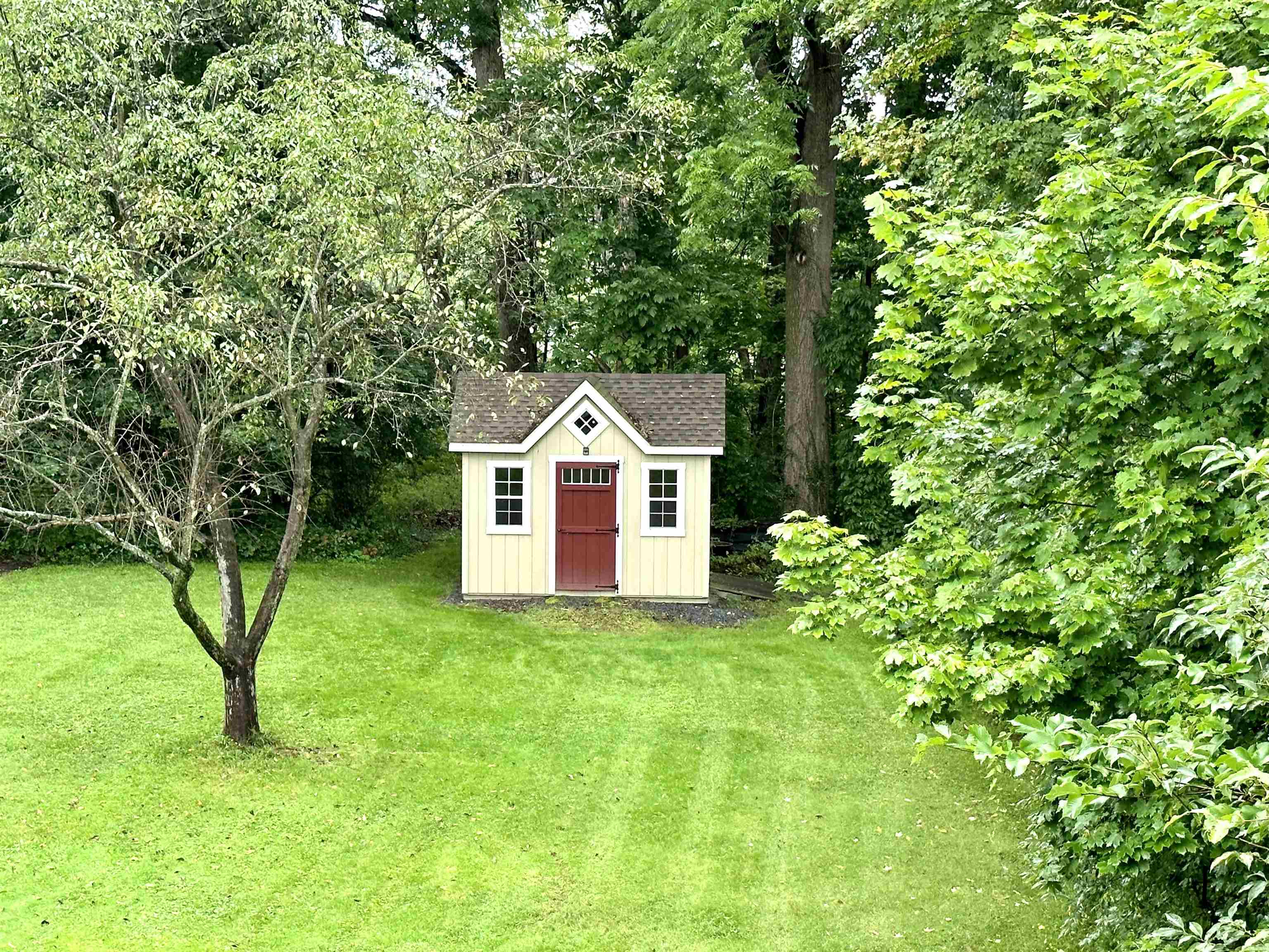 383 Main Street Keene, NH 03431 - Photo 34 of 40