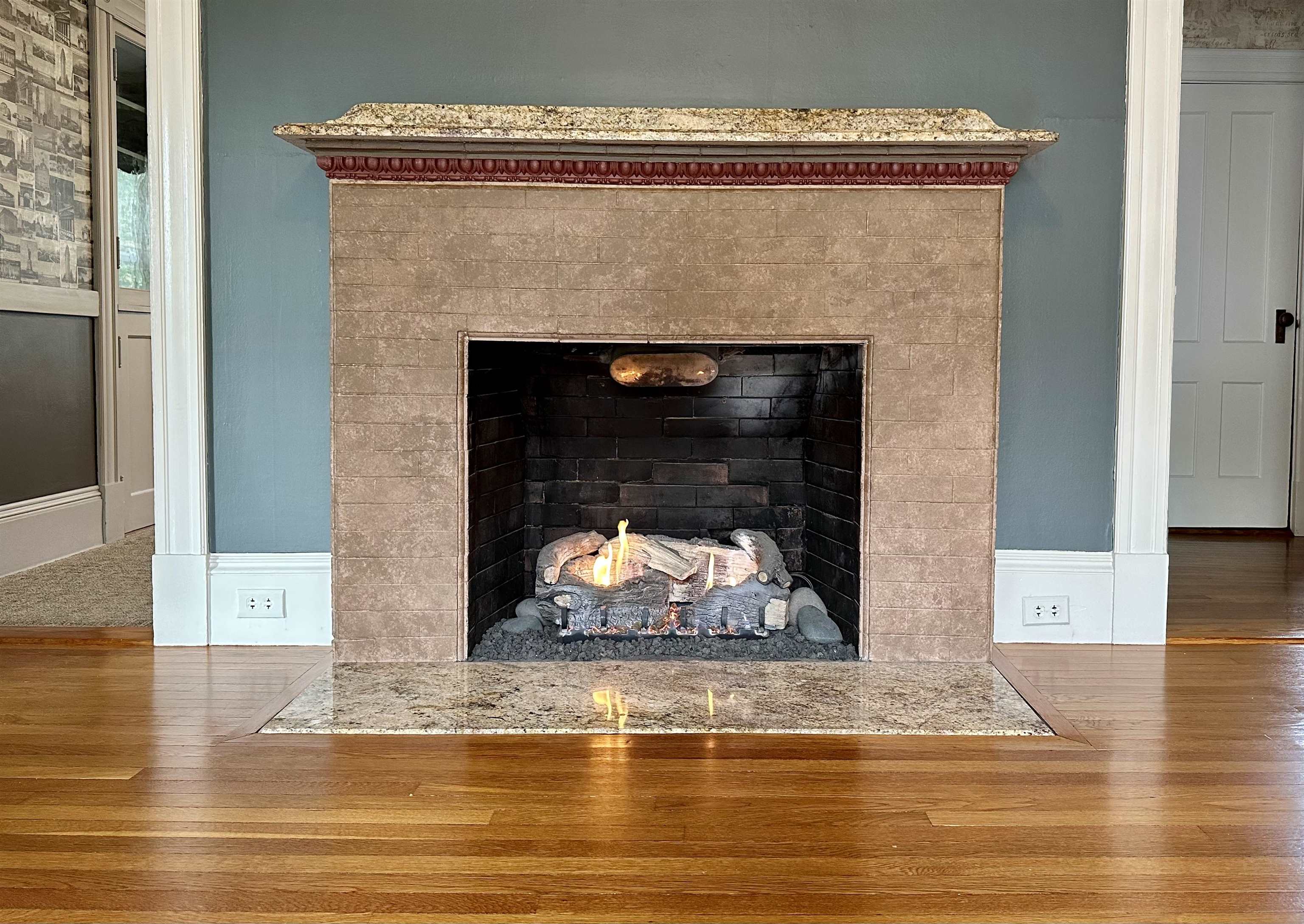 383 Main Street Keene, NH 03431 - Photo 4 of 40