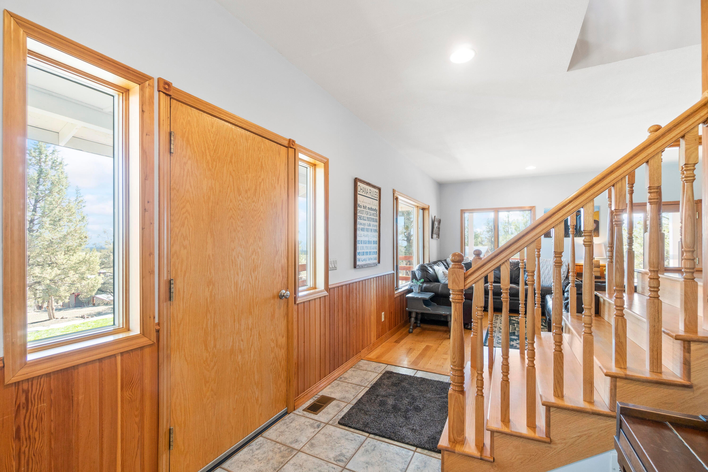 19192 Dusty Loop Bend, OR 97703 - Photo 14 of 45 Gallery Image 14