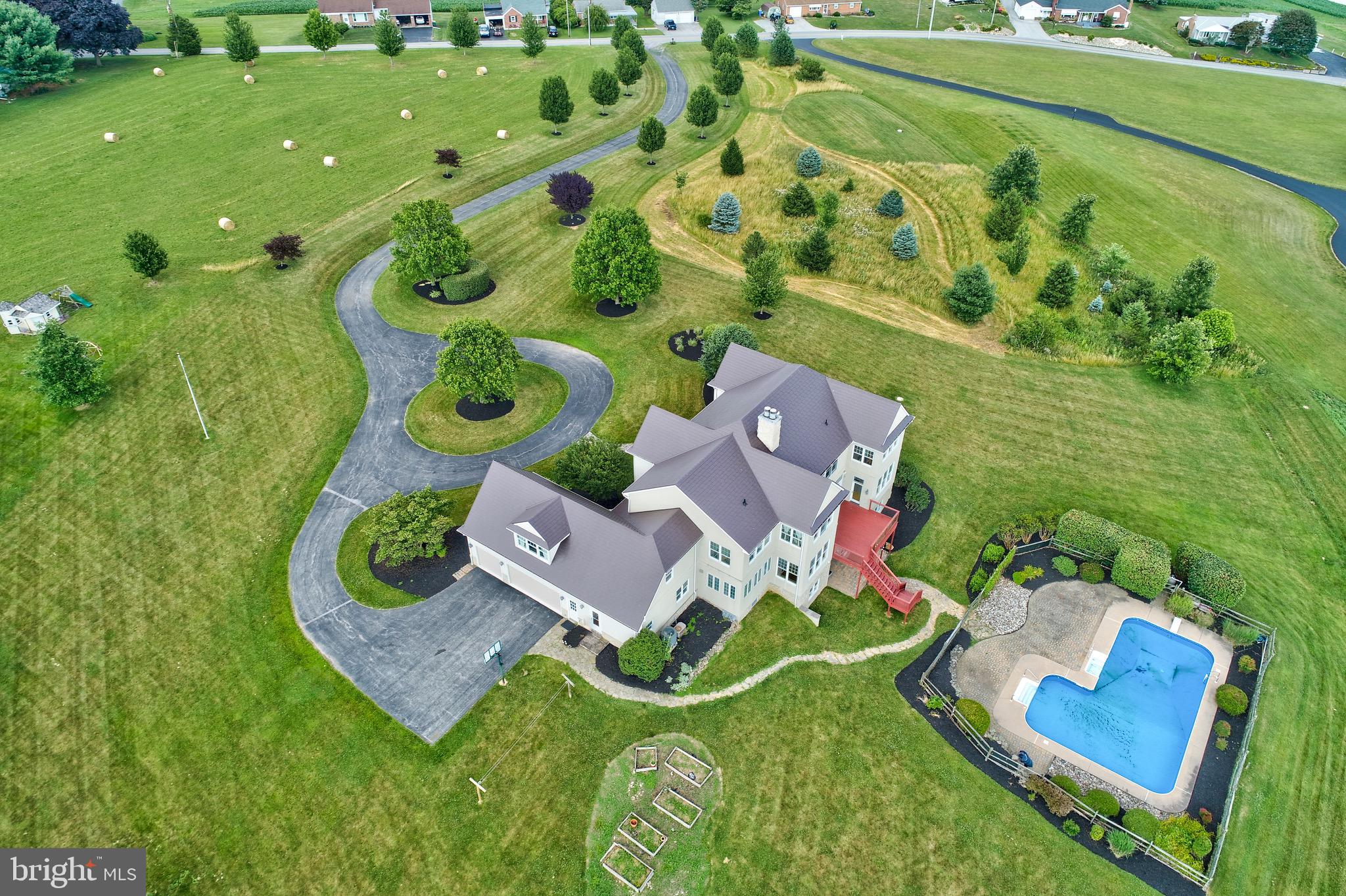 3060 Ferree Hill Road York, PA 17403 - Photo 5 of 82 Private Estate with 11 acres