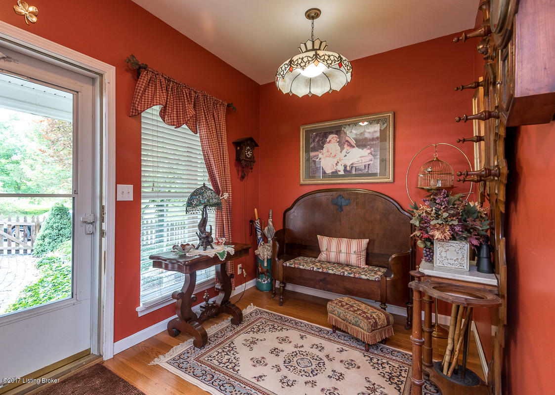 1908 Long Run Road Louisville, KY 40245 - Photo 15 of 37 Den/office