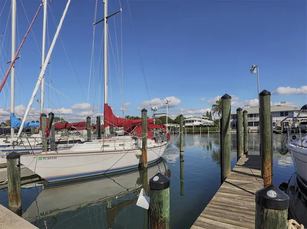 $215,000 | 818 Wexford Boulevard, Unit 818, Venice, FL 34293