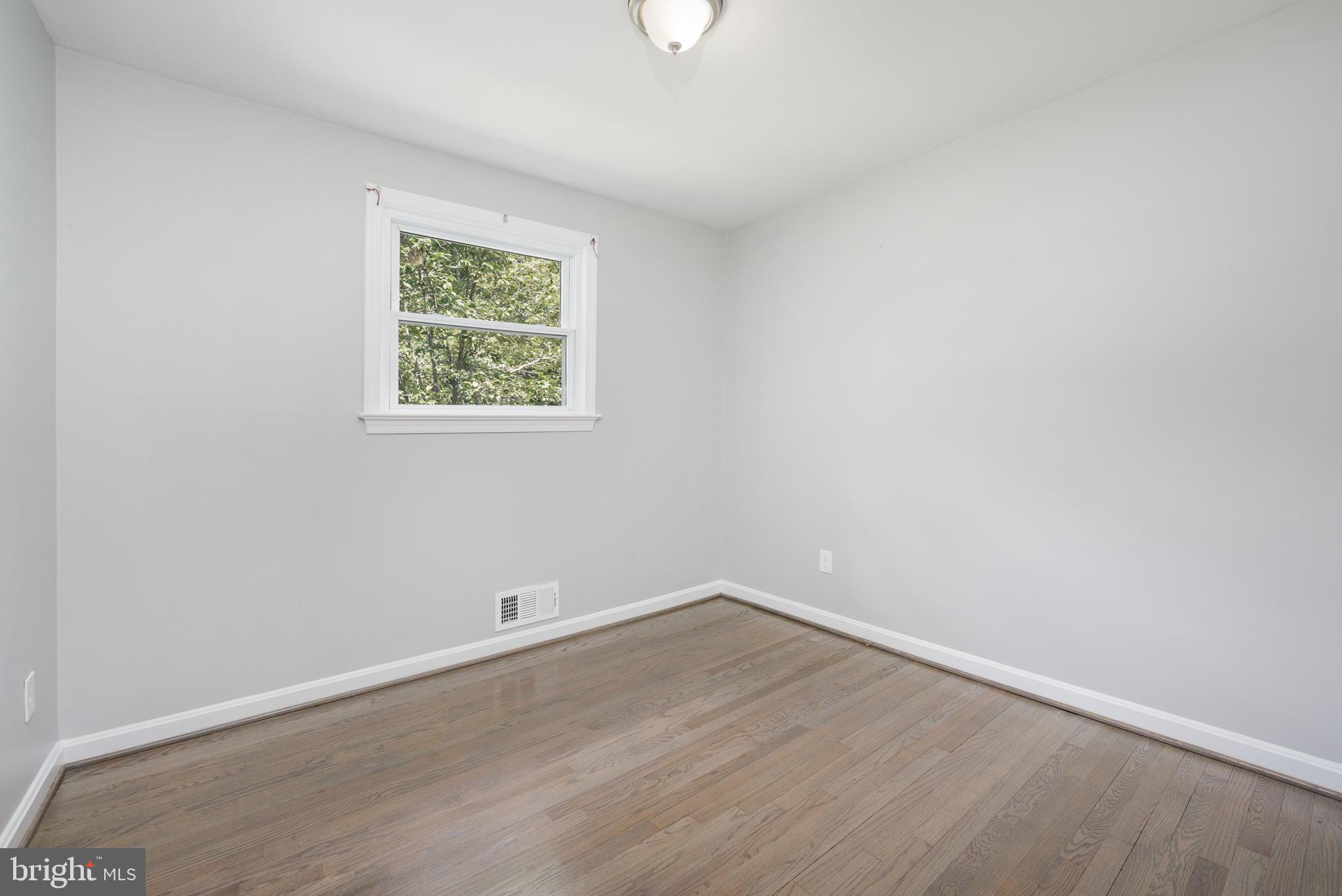 1601 Lee Road Fort Washington, MD 20744 - Photo 19 of 39