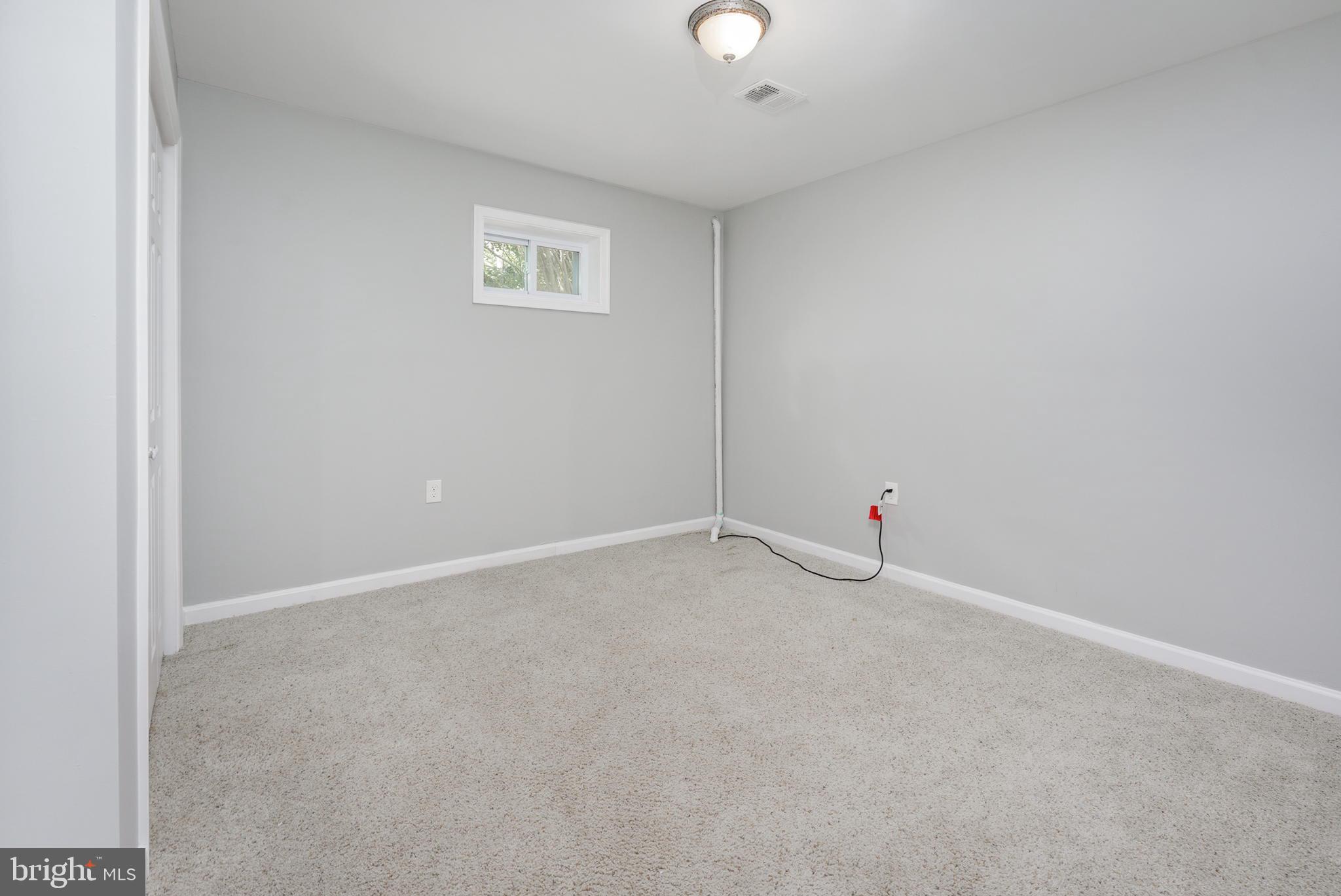 1601 Lee Road Fort Washington, MD 20744 - Photo 32 of 39