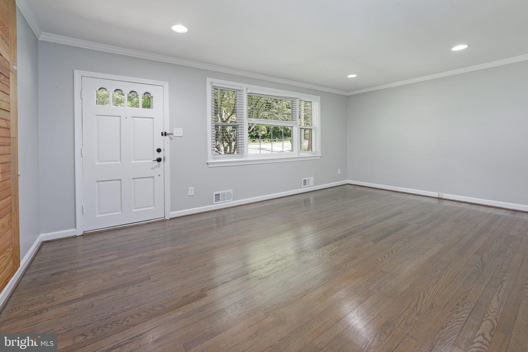 1601 Lee Road Fort Washington, MD 20744 - Photo 6 of 39