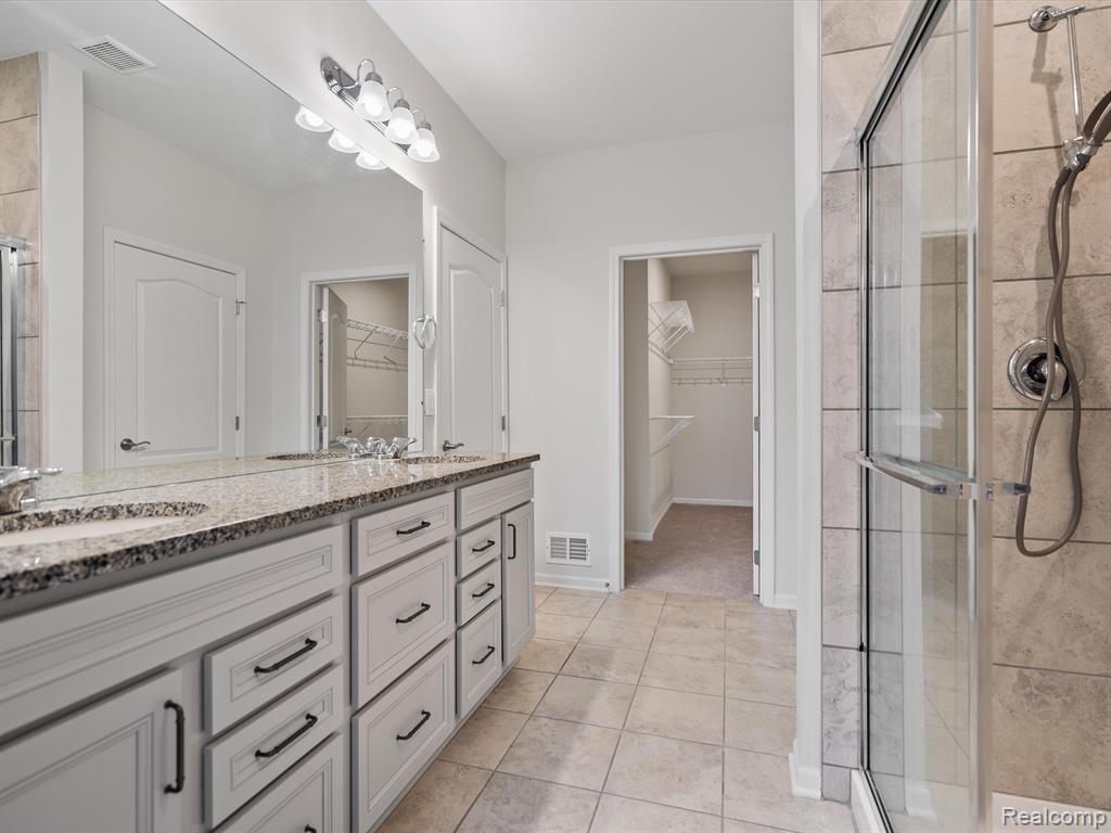 48672 Rockview Road Novi, MI 48374 - Photo 13 of 23