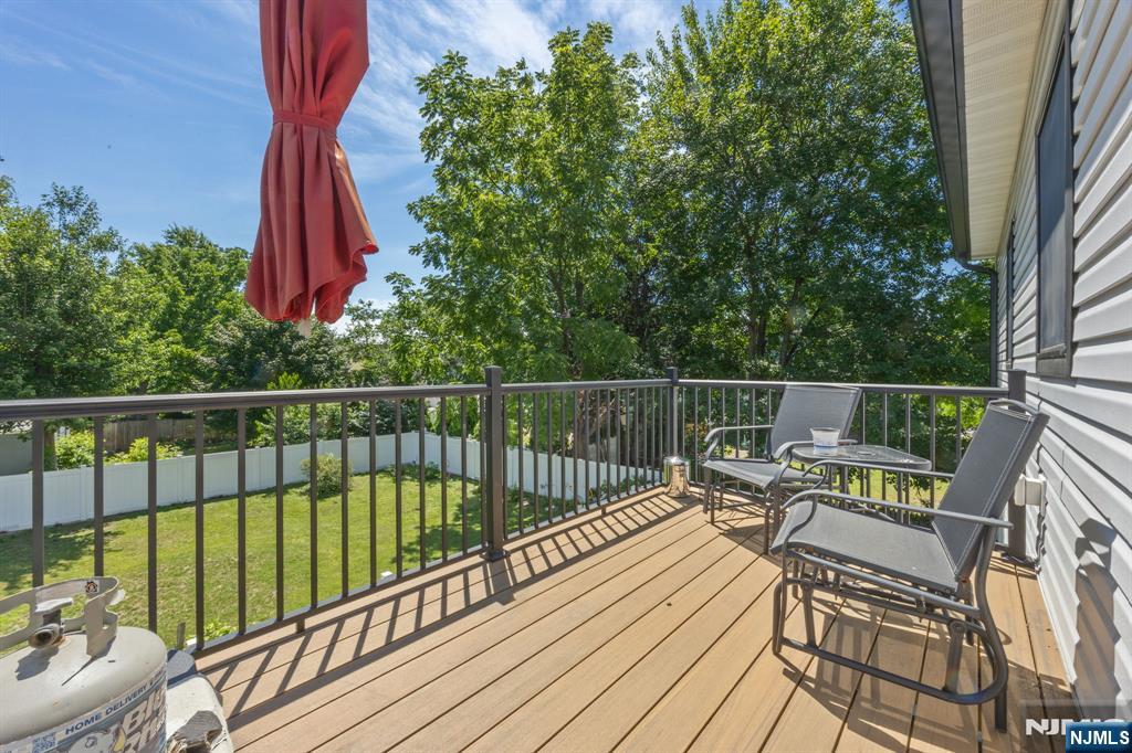 40 Frederick Street, Unit B Little Ferry, NJ 07643 - Photo 12 of 23