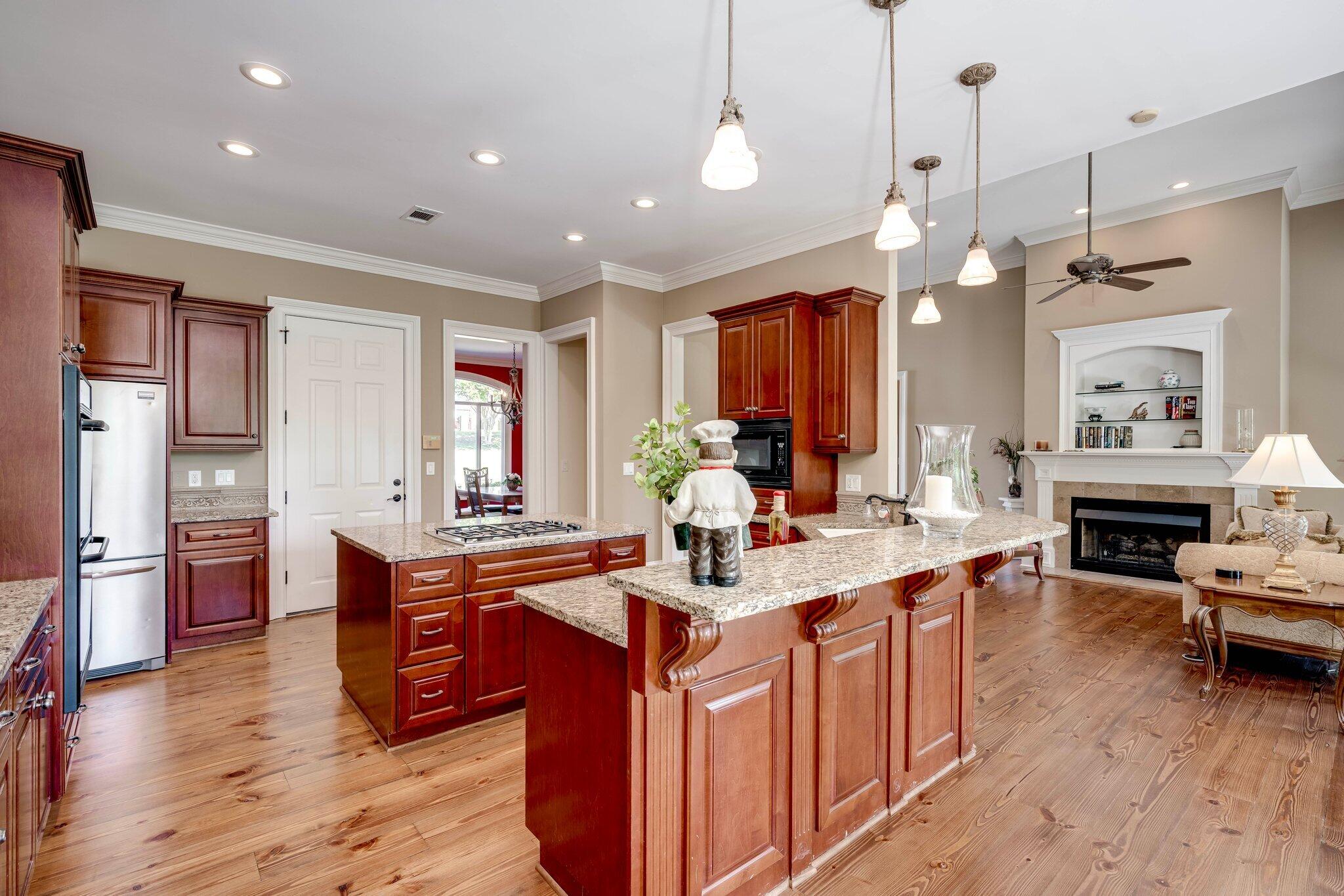608 Emerald Crossing Evans, GA 30809 - Photo 16 of 67 016- (11)