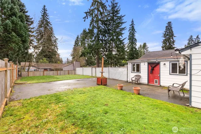 $705,000 | 23107 51st Avenue West, Mountlake Terrace, WA 98043