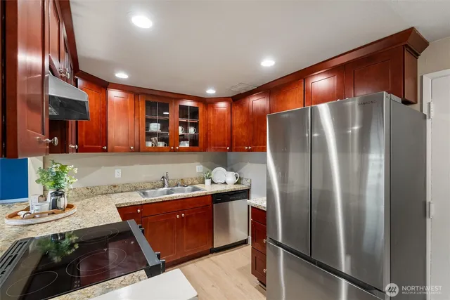 $705,000 | 23107 51st Avenue West, Mountlake Terrace, WA 98043