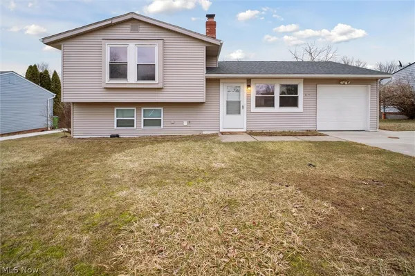 $1,800 | 6699 Deer Court, Bedford, OH 44146