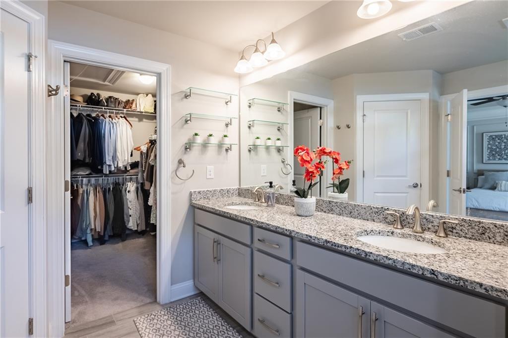 4062 Townsend Lane Atlanta, GA 30346 - Photo 27 of 52
