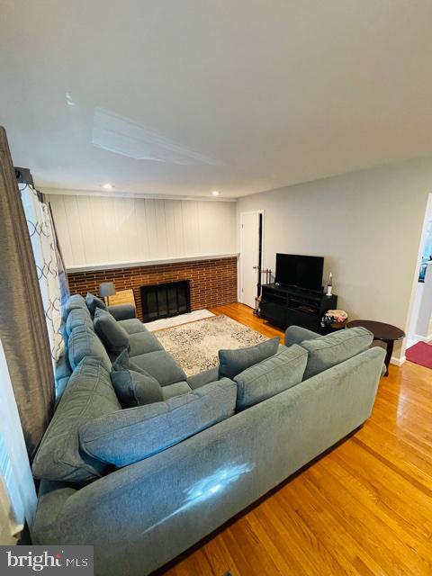 8403 Legation Road New Carrollton, MD 20784 - Photo 15 of 48 LIVING ROOM 2