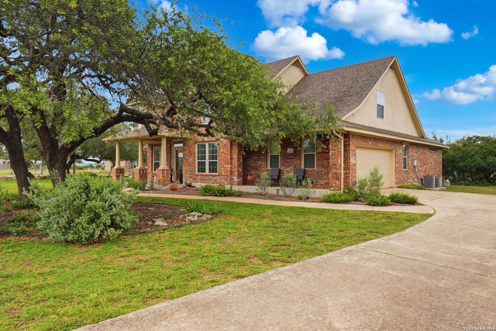 457 Mystic Parkway Spring Branch, TX 78070 - Photo 2 of 57