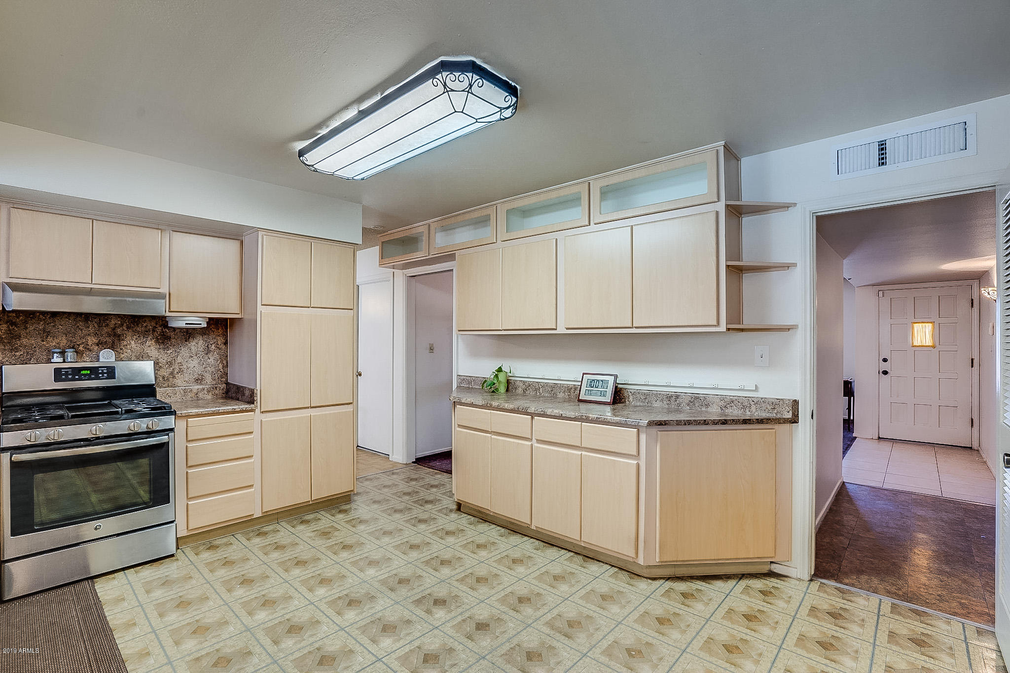 3717 West Shangri-la Road Phoenix, AZ 85029 - Photo 17 of 51 Gallery Image 17