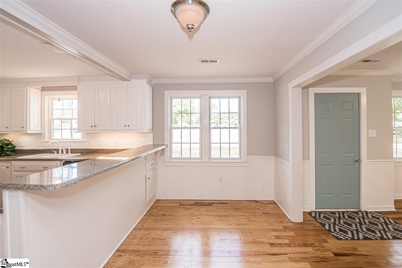 617 North Maple Street Simpsonville, SC 29681 - Photo 12 of 26 Gallery Image 12