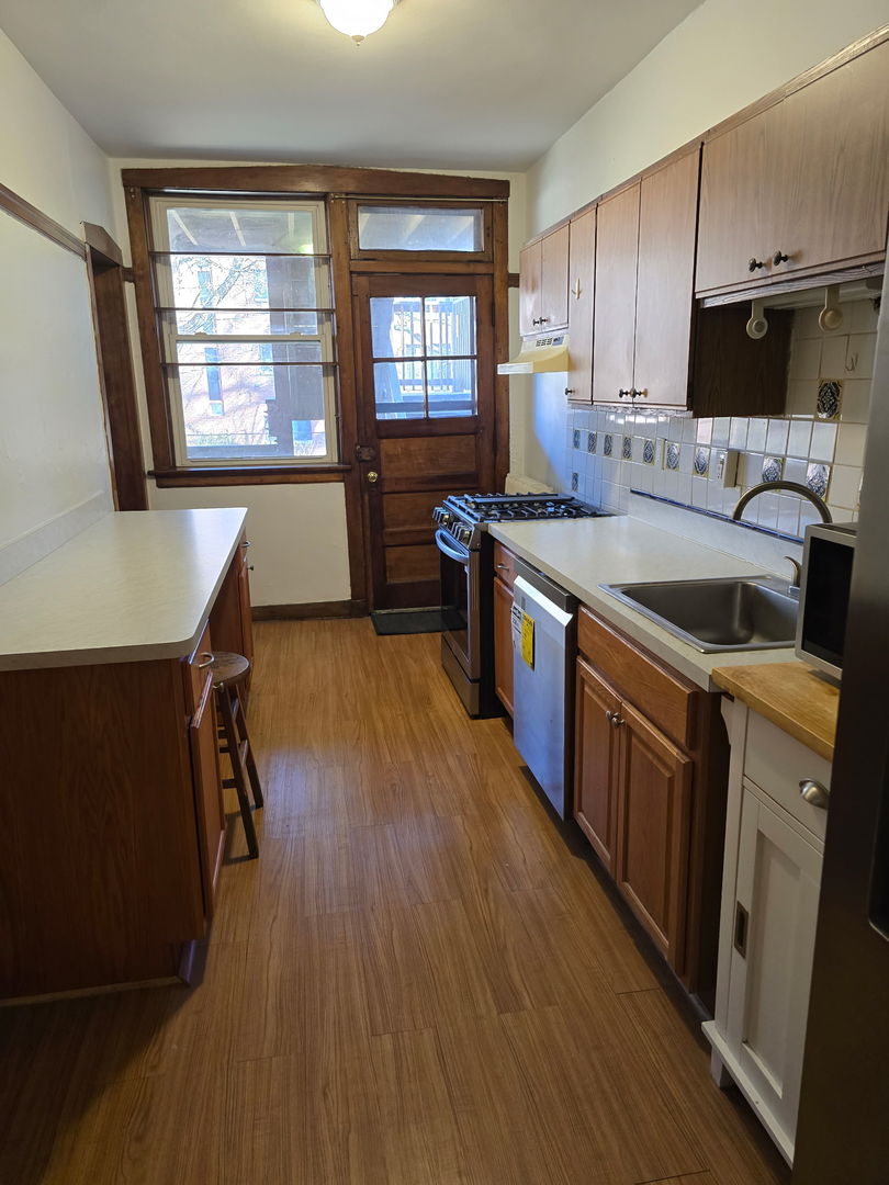 5517 South University Avenue, Unit 1 Chicago, IL 60637 - Photo 8 of 16