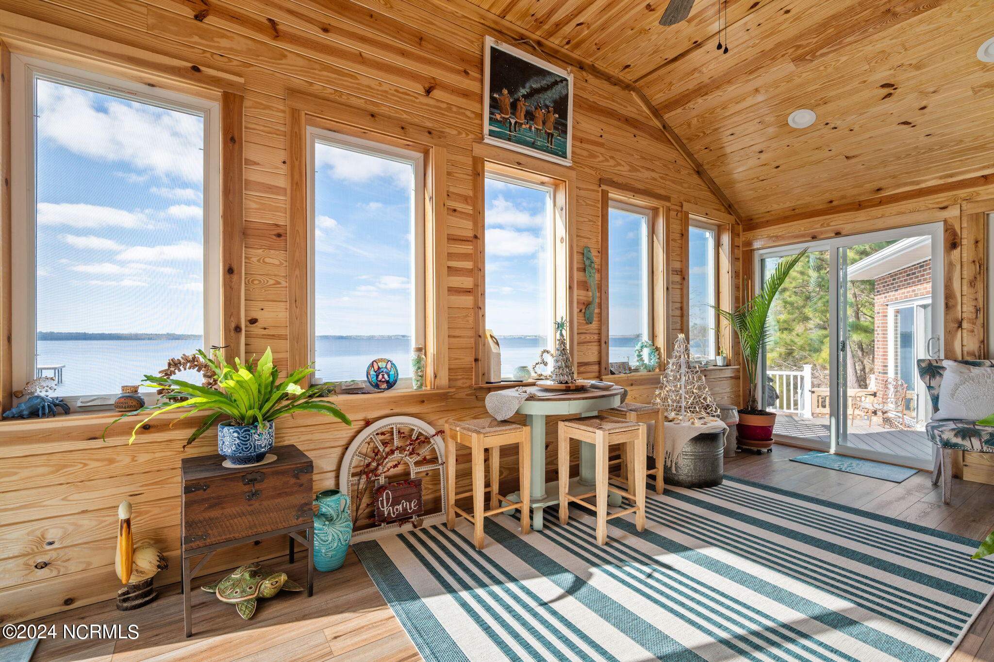 113 West Camp Perry Road Hertford, NC 27944 - Photo 23 of 49 Sunroom