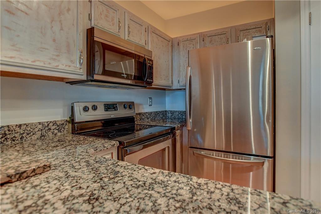 19819 Henderson Road, Unit H Cornelius, NC 28031 - Photo 11 of 36