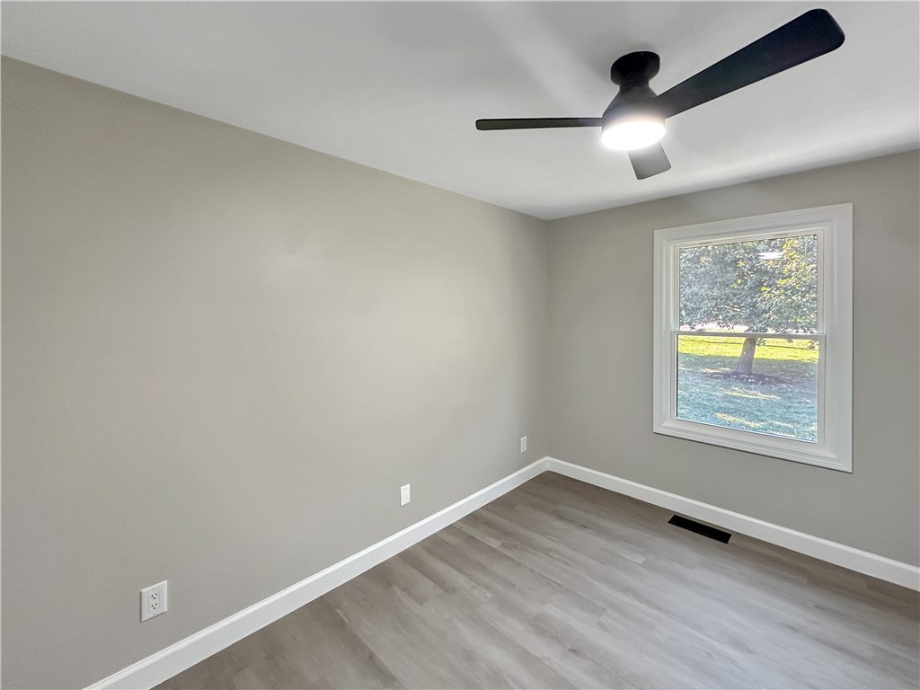 3655 Middle Cheshire Road Canandaigua Town, NY 14424 - Photo 17 of 31