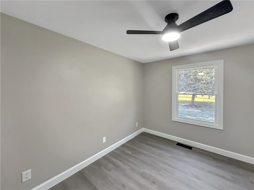 3655 Middle Cheshire Road Canandaigua Town, NY 14424 - Photo 18 of 31