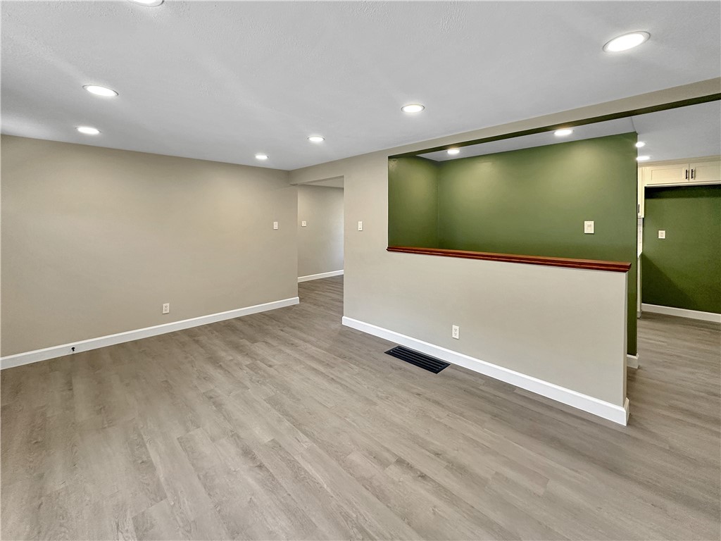 3655 Middle Cheshire Road Canandaigua Town, NY 14424 - Photo 7 of 31