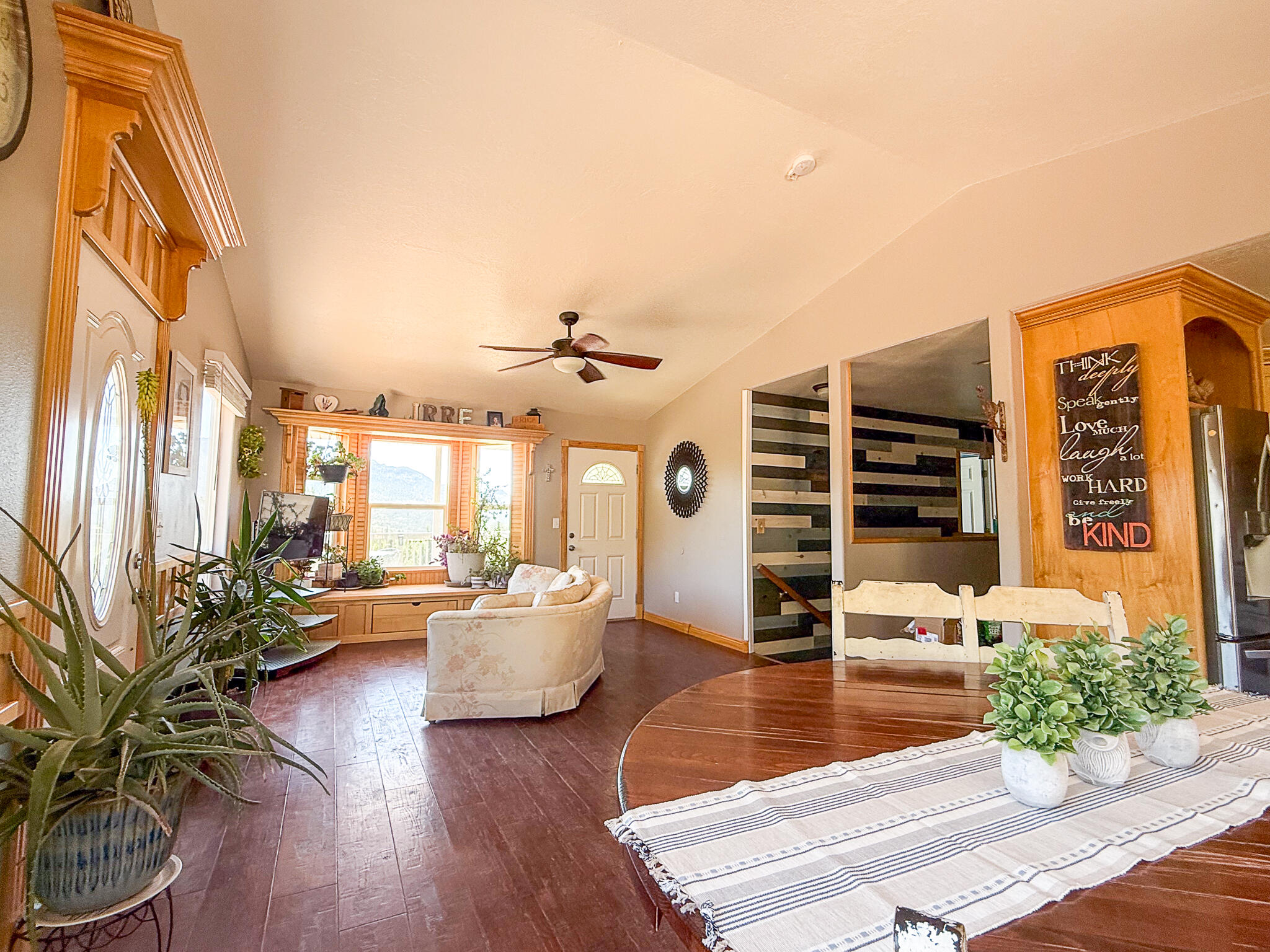 425 East Mule Deer Road Central, UT 84722 - Photo 10 of 72 livingspace
