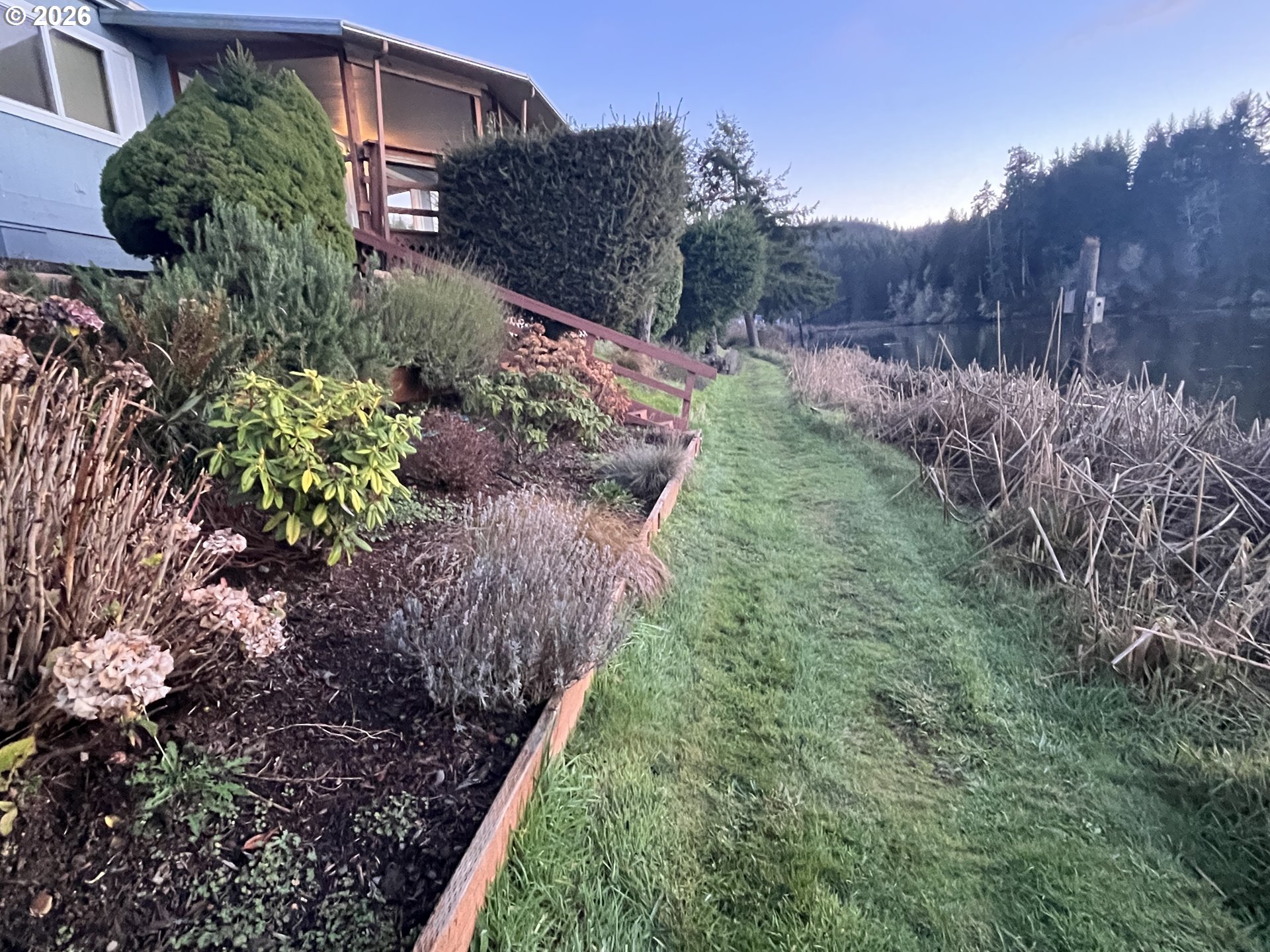 100 River Bend Road, Unit 23 Reedsport, OR 97467 - Photo 6 of 37