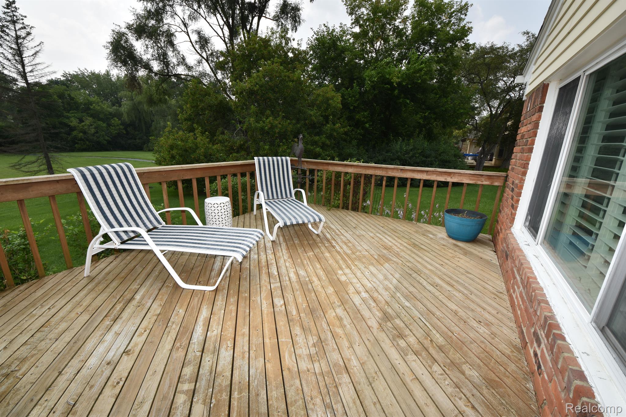 29679 High Valley Road Farmington, MI 48331 - Photo 29 of 31 Gallery Image 29