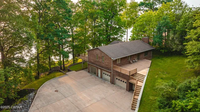 $1,075,000 | 300 Swan Bay Drive, Buchanan, TN 38222