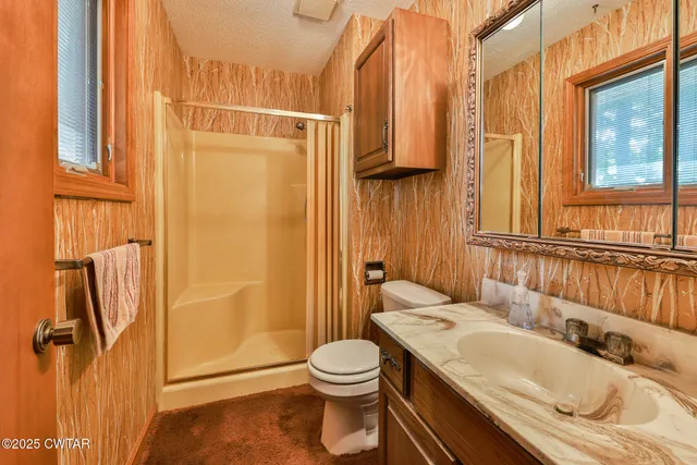 $1,075,000 | 300 Swan Bay Drive, Buchanan, TN 38222