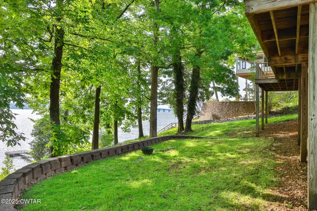 $1,075,000 | 300 Swan Bay Drive, Buchanan, TN 38222