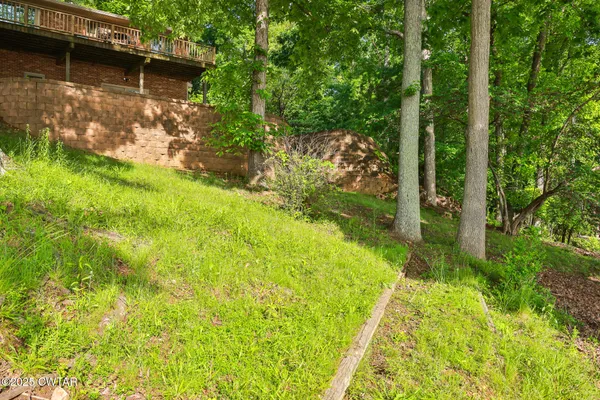 $1,075,000 | 300 Swan Bay Drive, Buchanan, TN 38222