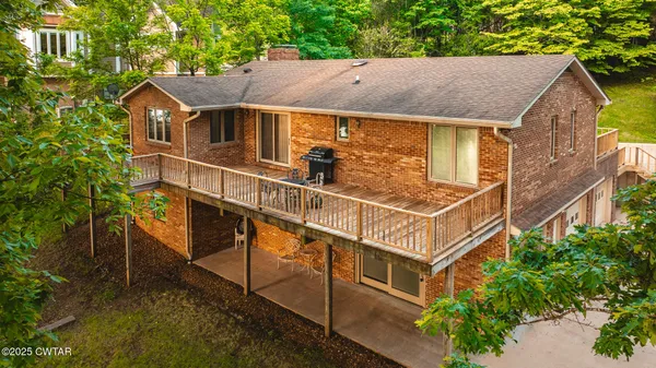 $1,075,000 | 300 Swan Bay Drive, Buchanan, TN 38222