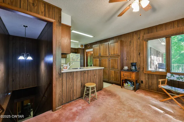 $1,075,000 | 300 Swan Bay Drive, Buchanan, TN 38222