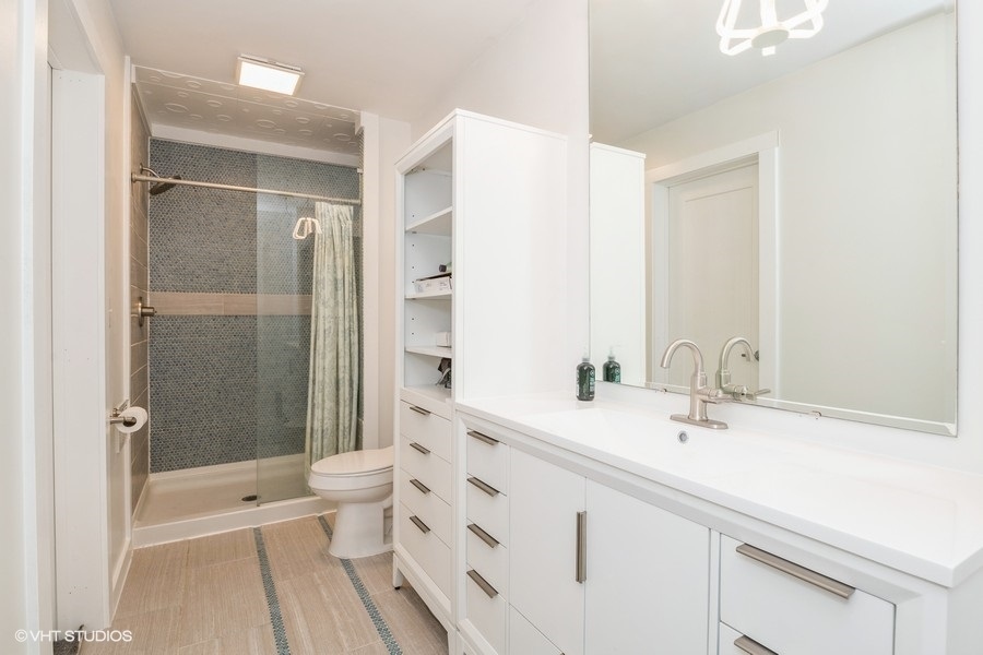 210 Brookhill Road Libertyville, IL 60048 - Photo 13 of 38